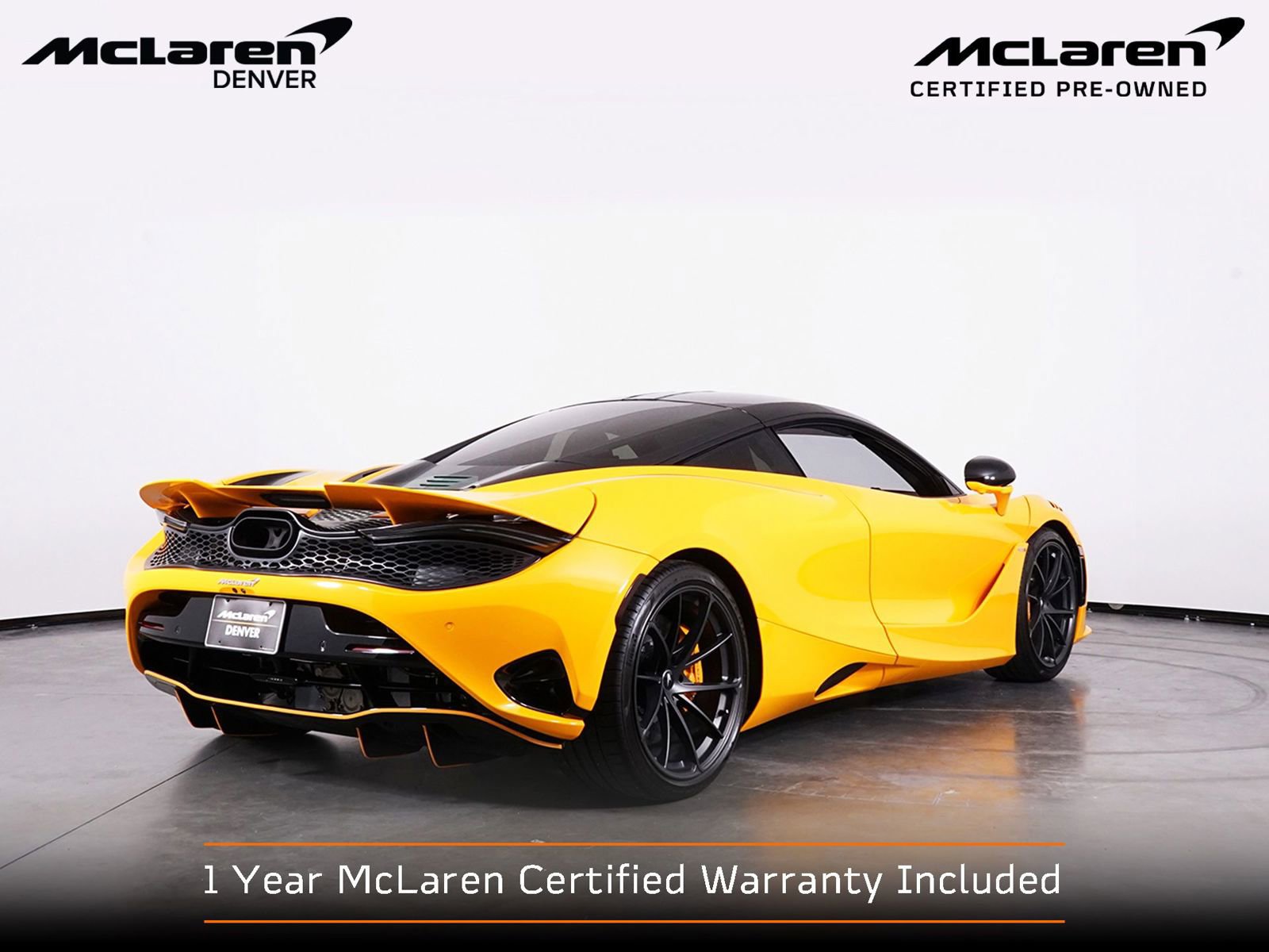 Used 2024 McLaren 750S RWD image 17