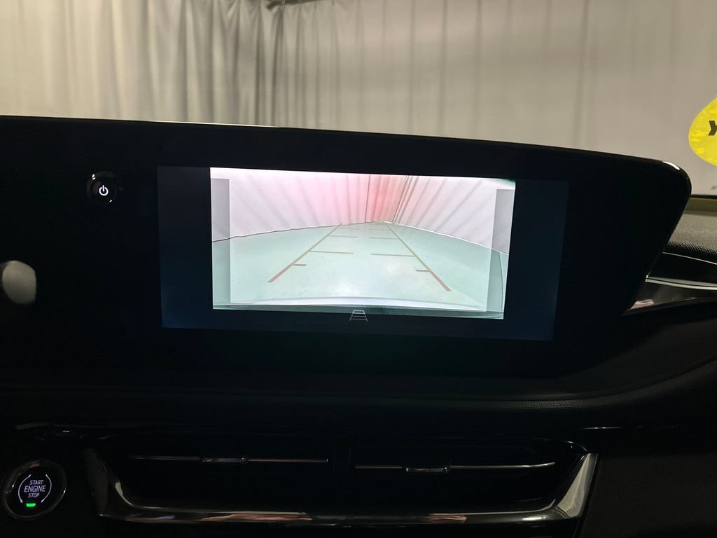 New 2026 Buick Envista Sport Touring w/ Convenience I Package FWD image 16