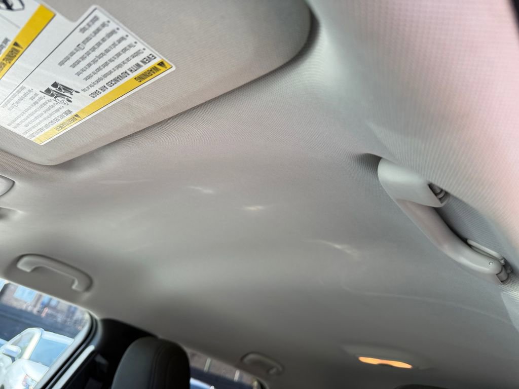 Used 2023 Chevrolet TrailBlazer LT w/ Convenience Package FWD image 27