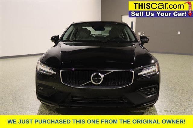 Used 2019 Volvo S60 T5 Momentum w/ Multimedia Package FWD image 2