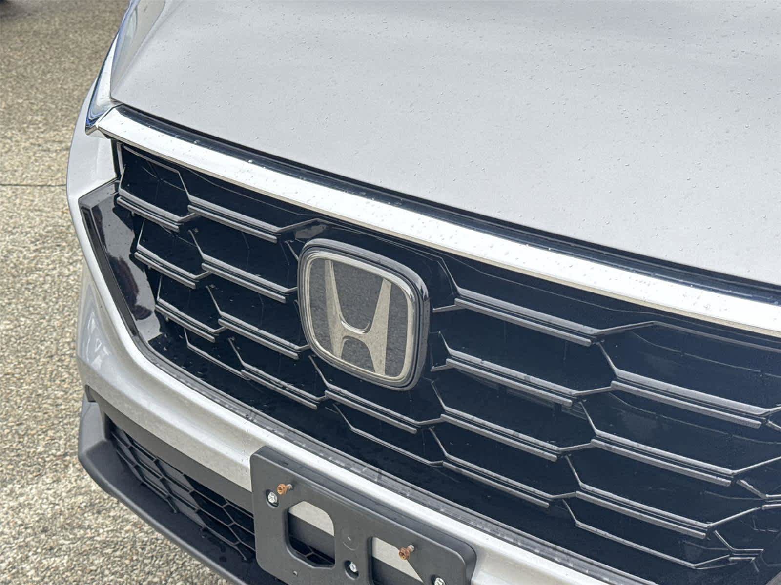 Used 2024 Honda CR-V EX image 11