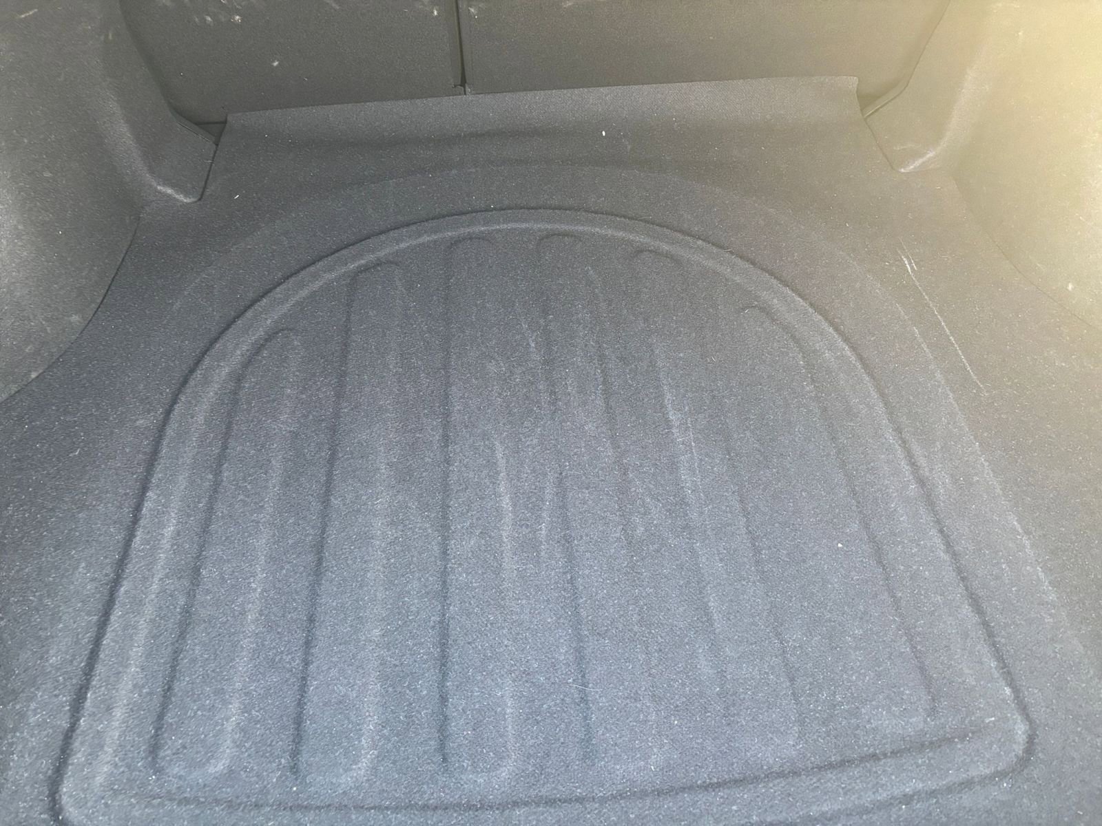 Used 2025 Hyundai Elantra SEL image 32