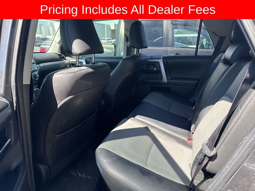 Used 2016 Toyota 4Runner SR5 Premium RWD image 17
