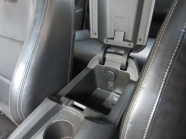 Used 2014 Chevrolet Camaro SS image 40