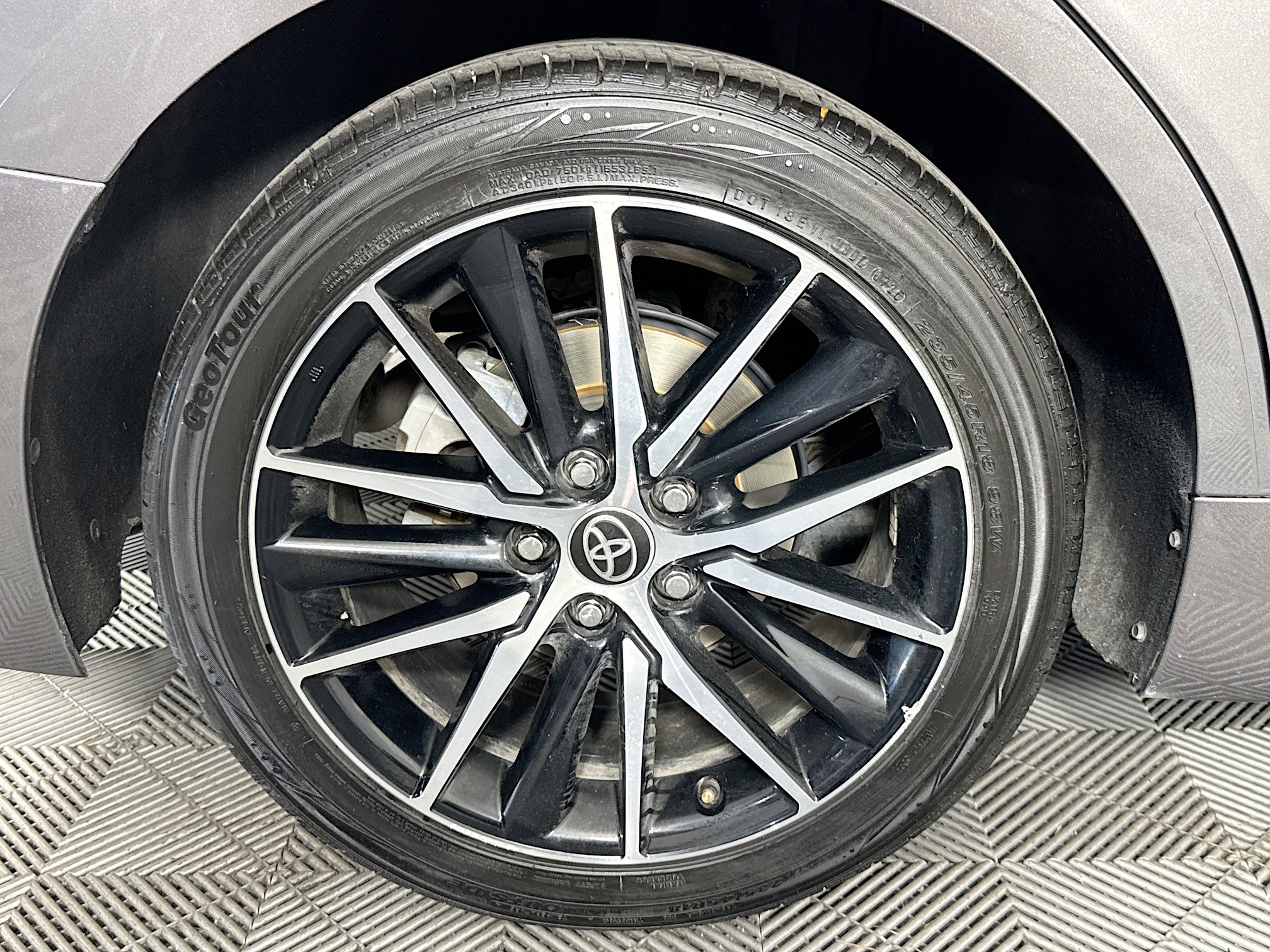 Used 2023 Toyota Camry SE FWD image 31