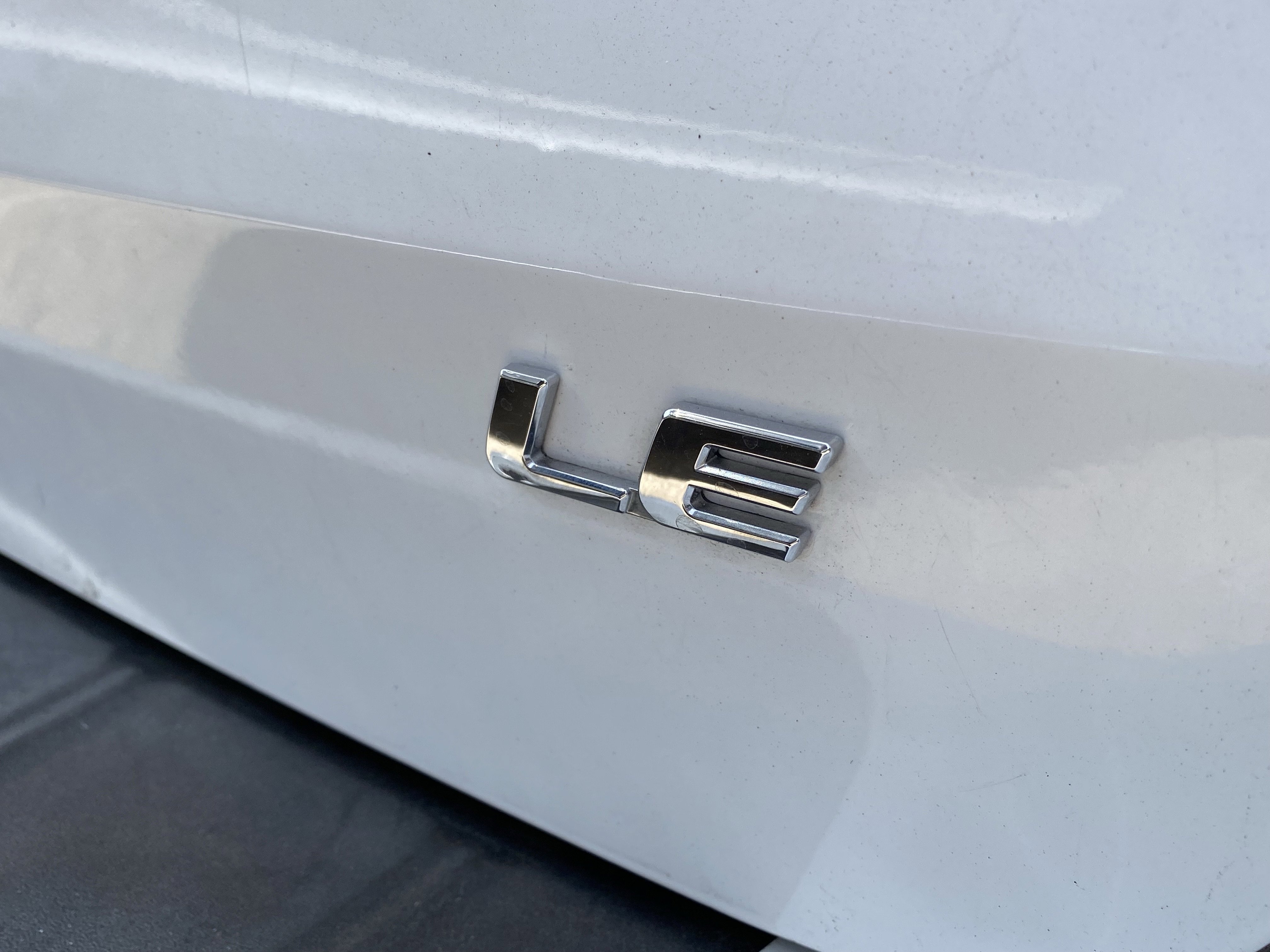 Used 2018 Toyota Sienna LE w/ Carpet Mat Package FWD image 7