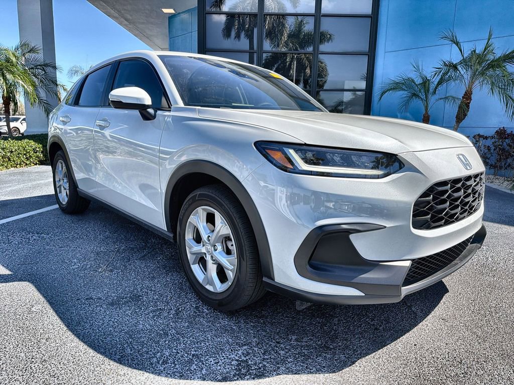 Certified 2024 Honda HR-V LX image 18