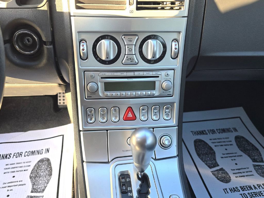 Used 2007 Chrysler Crossfire Limited image 17