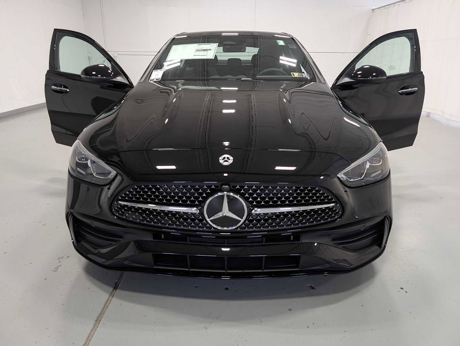 New 2025 Mercedes-Benz C 300 4MATIC Sedan image 13