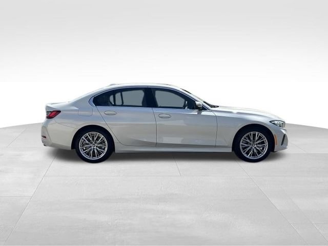 Certified 2024 BMW 330i xDrive Sedan w/ Premium Package AWD/4WD image 10