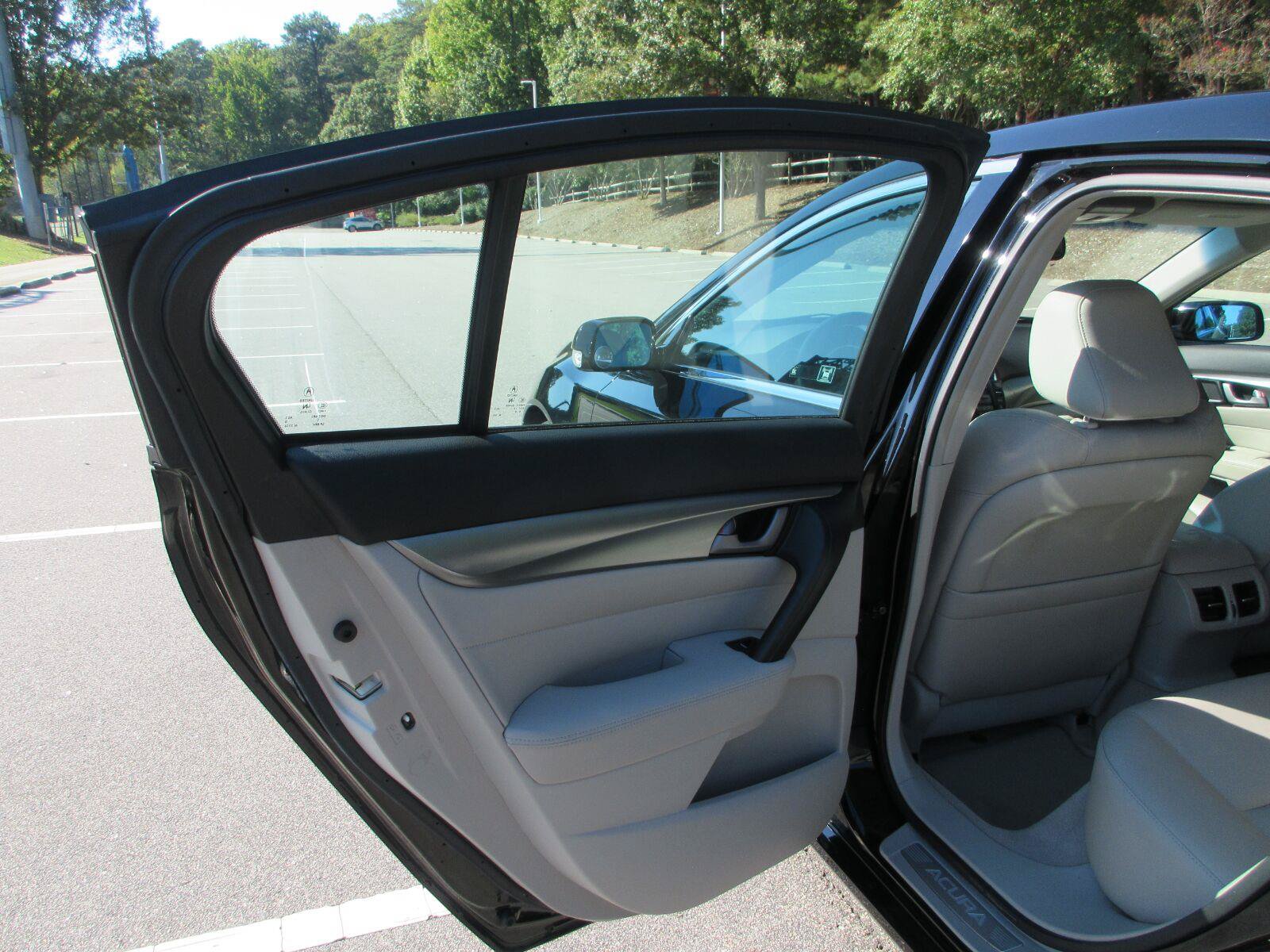 Used 2010 Acura TL FWD image 15