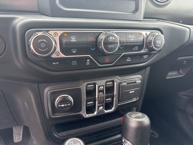 Used 2023 Jeep Wrangler Unlimited AWD/4WD image 27