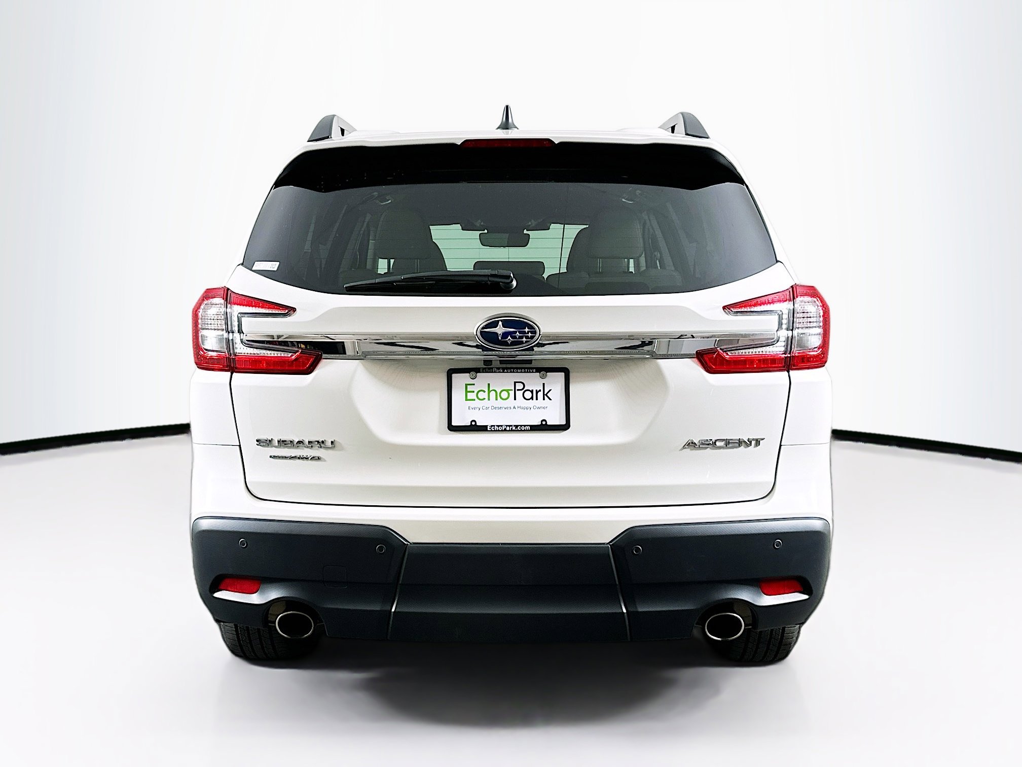 Used 2024 Subaru Ascent Premium w/ Convenience Package image 7