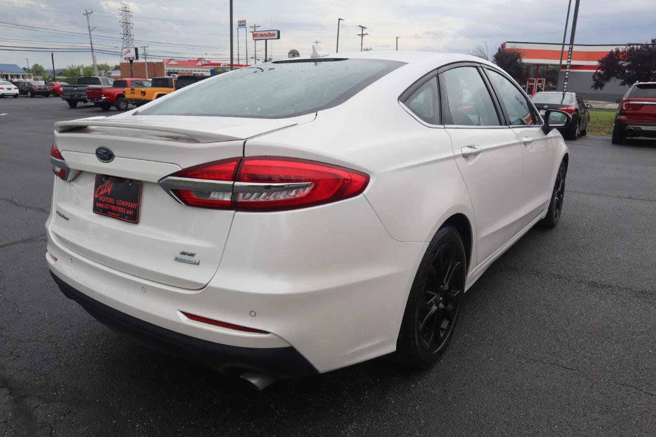 Used 2019 Ford Fusion SE w/ Equipment Group 151A FWD image 32