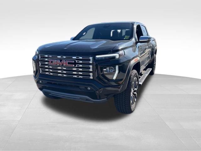 Used 2023 GMC Canyon Denali image 1