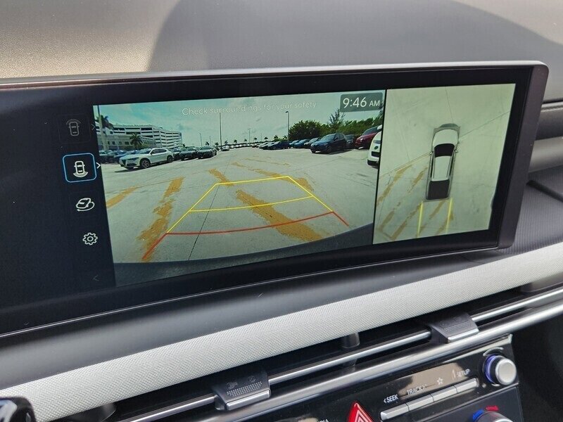 New 2025 Hyundai Santa Cruz Limited image 11