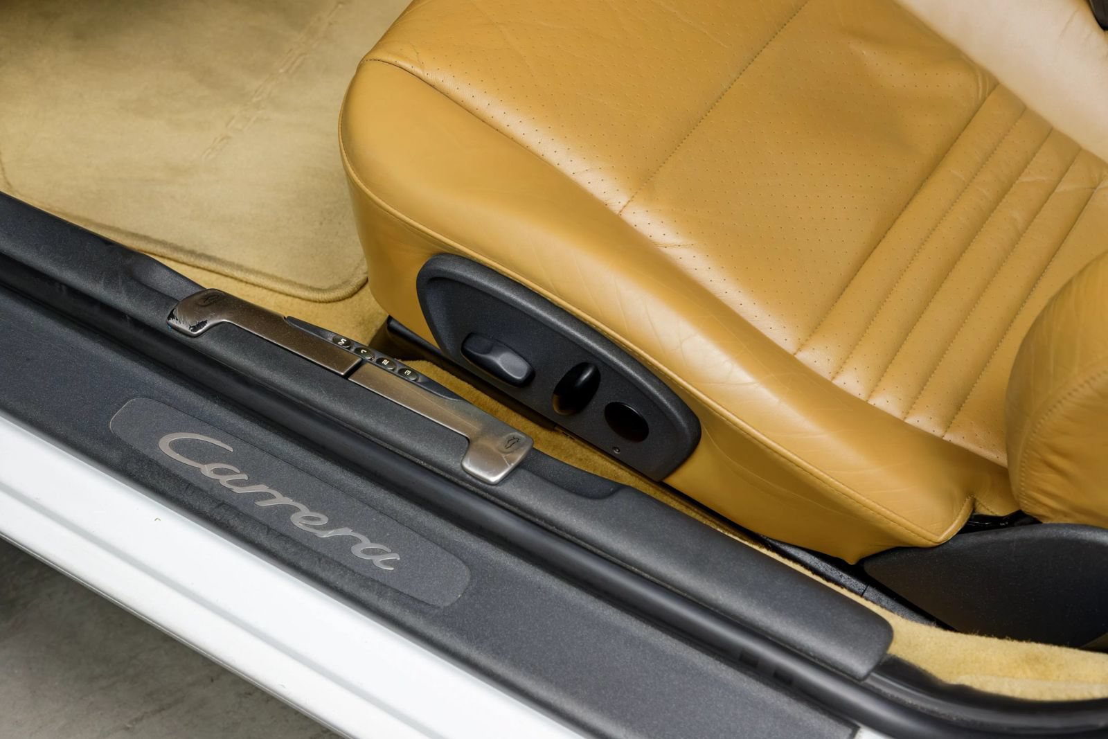 Used 1999 Porsche 911 GT3 RS image 73
