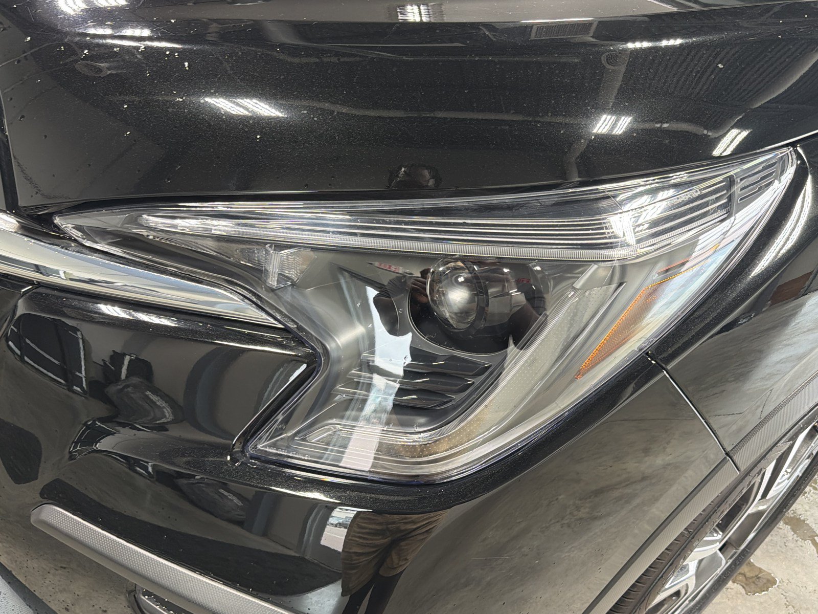 Used 2025 Subaru Ascent Limited w/ Popular Package #2 AWD/4WD image 15
