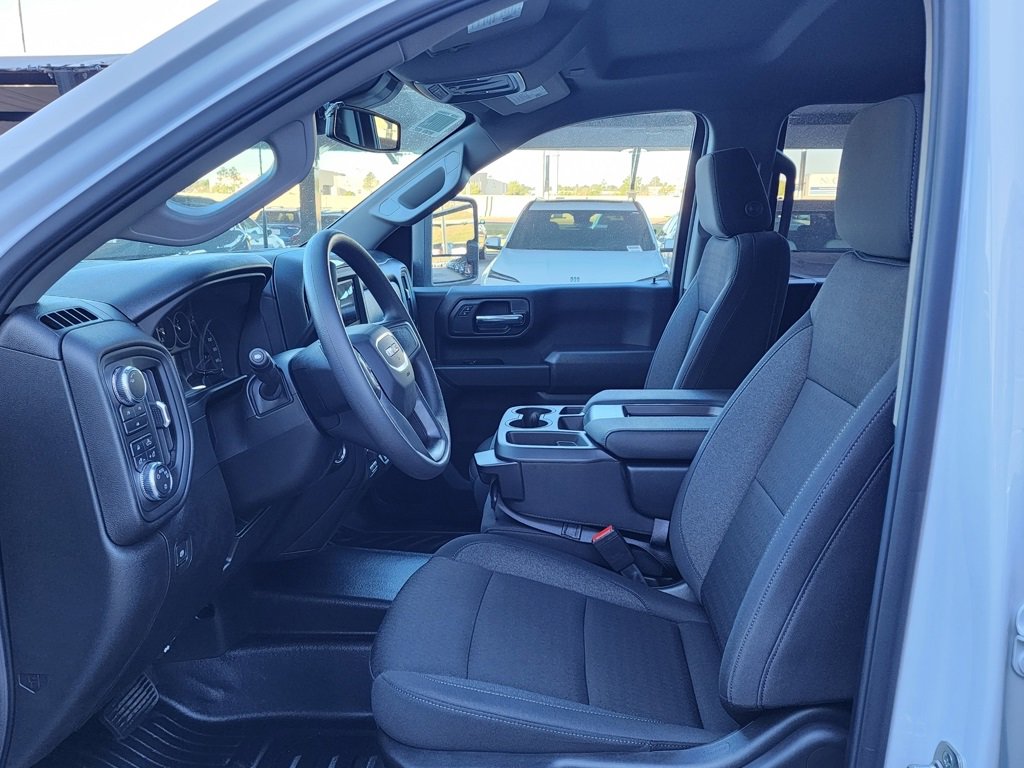 New 2026 GMC Sierra 2500 Pro w/ Convenience Package image 17