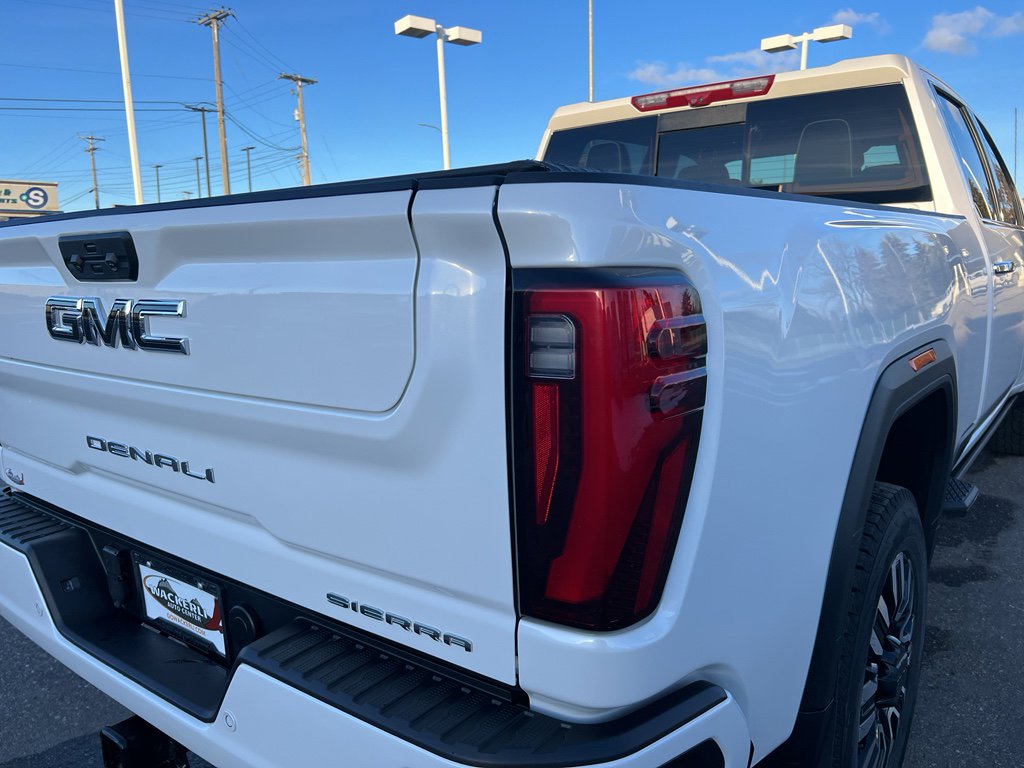 Certified 2024 GMC Sierra 2500 Denali Ultimate image 11
