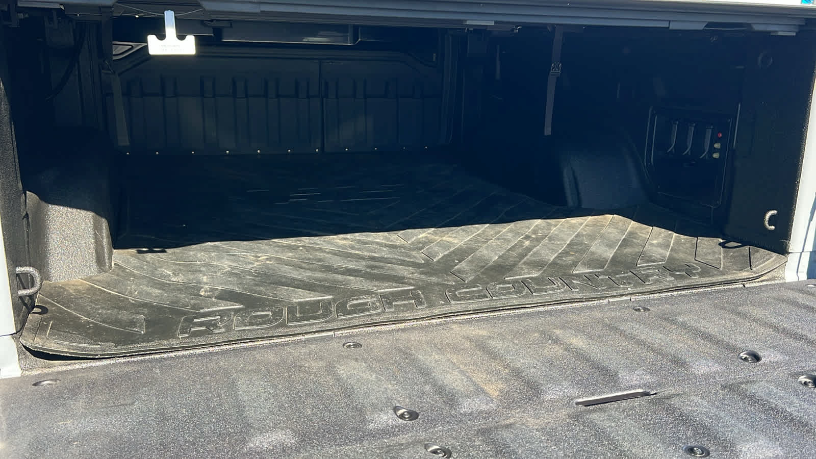 Certified 2024 GMC Sierra EV Denali AWD/4WD image 26