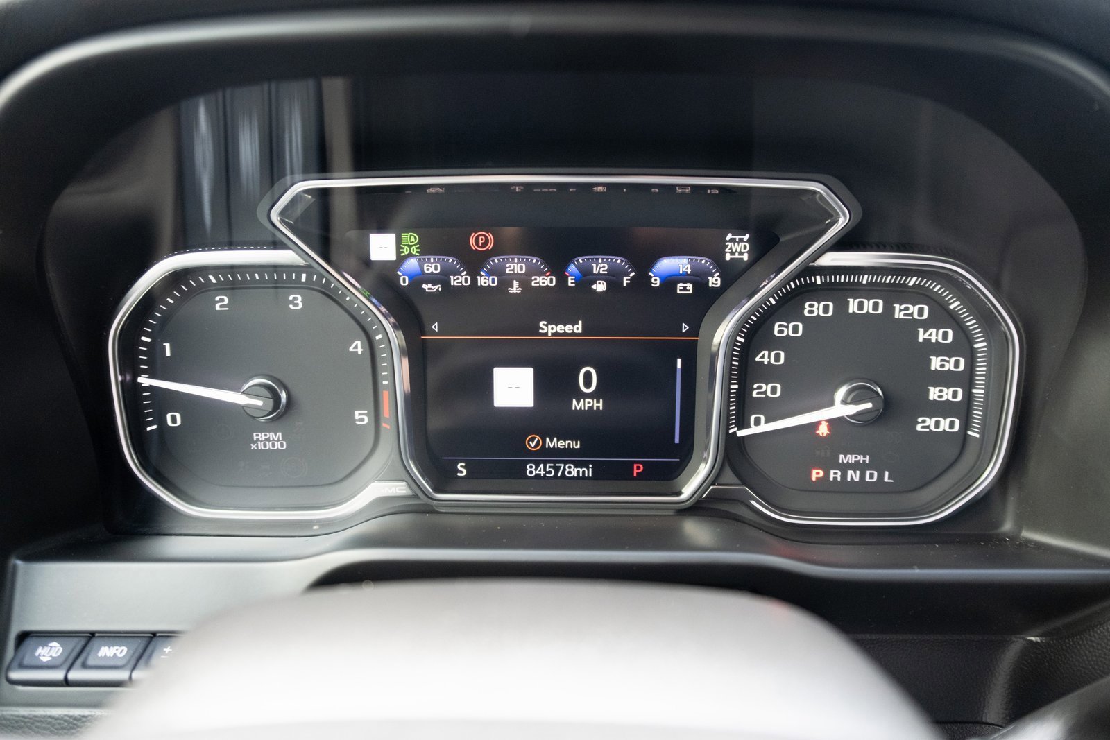 Used 2021 GMC Sierra 3500 Denali w/ Denali Black Diamond Edition image 6