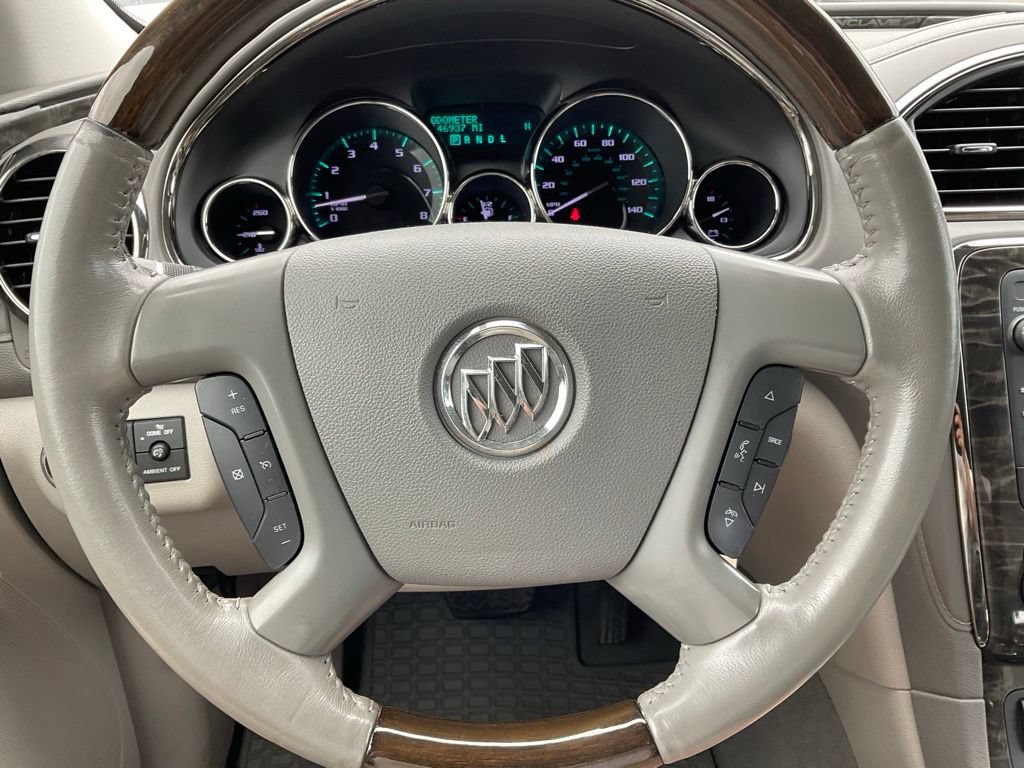 Used 2013 Buick Enclave Leather FWD image 11