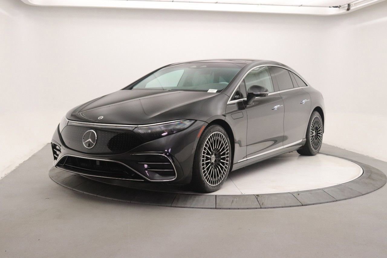 Certified 2023 Mercedes-Benz EQS 580 4MATIC Sedan image 3
