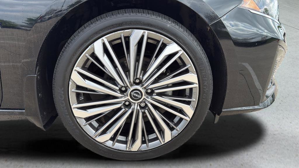 Certified 2024 Nissan Altima 2.5 SL image 24