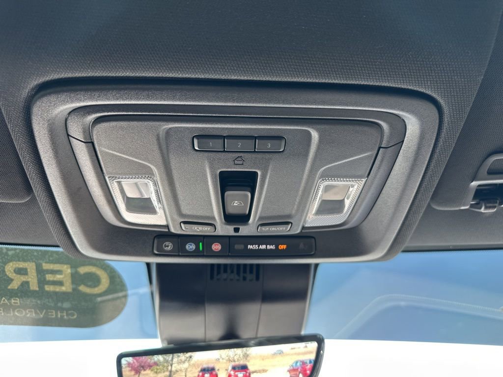 Used 2024 Chevrolet Silverado 1500 ZR2 w/ Technology Package image 8