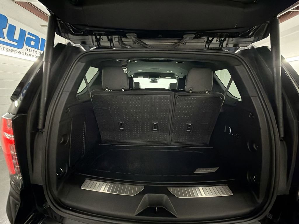 Used 2025 Chevrolet Tahoe Z71 w/ Comfort Package image 26