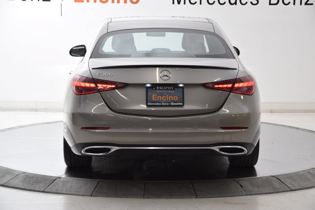 Used 2022 Mercedes-Benz C 300 Sedan image 5