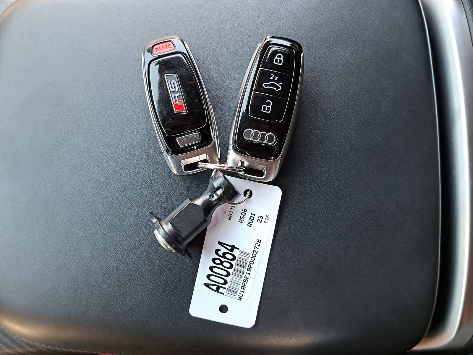 Used 2023 Audi RS Q8 image 39