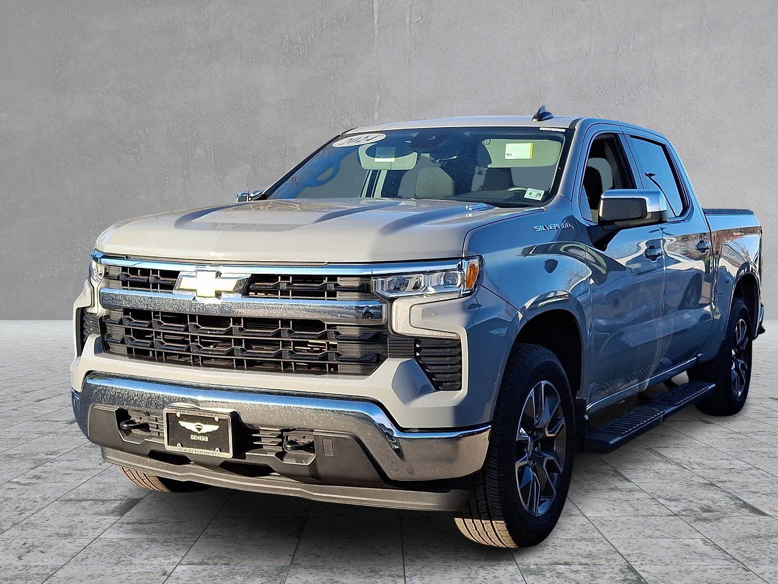 Used 2024 Chevrolet Silverado 1500 LT image 6