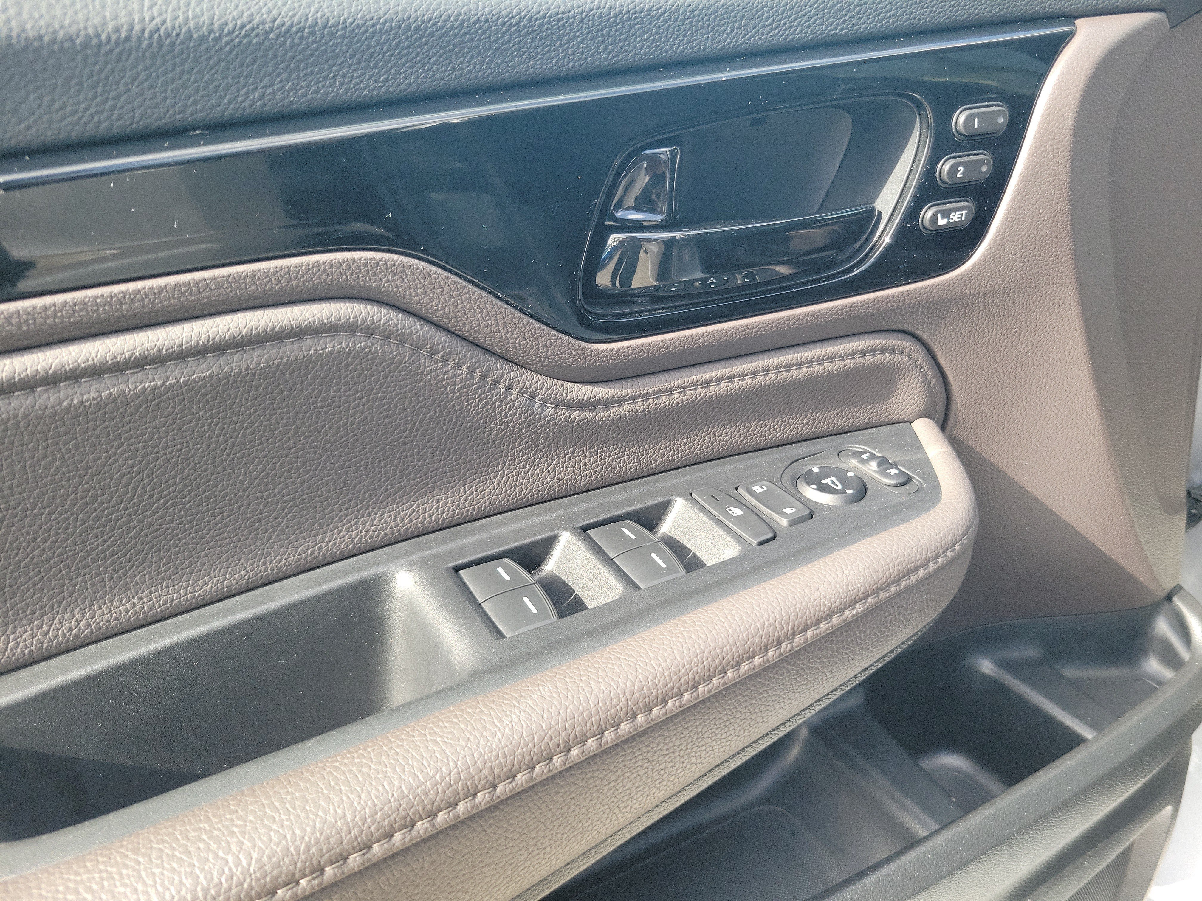 Certified 2023 Honda Odyssey Touring image 17