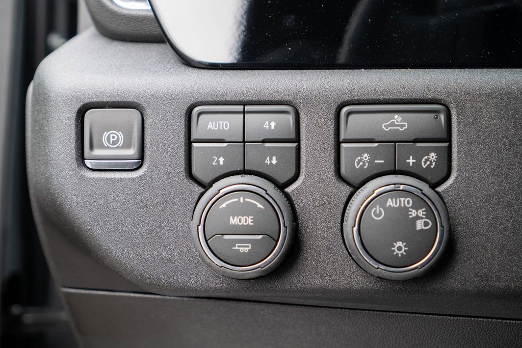 New 2026 Chevrolet Silverado 1500 LT image 22