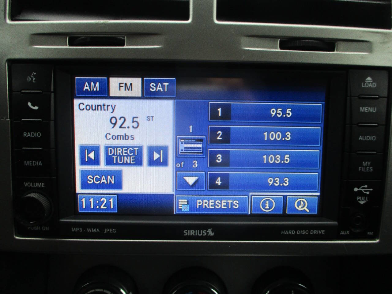 Used 2011 Dodge Nitro Heat image 25