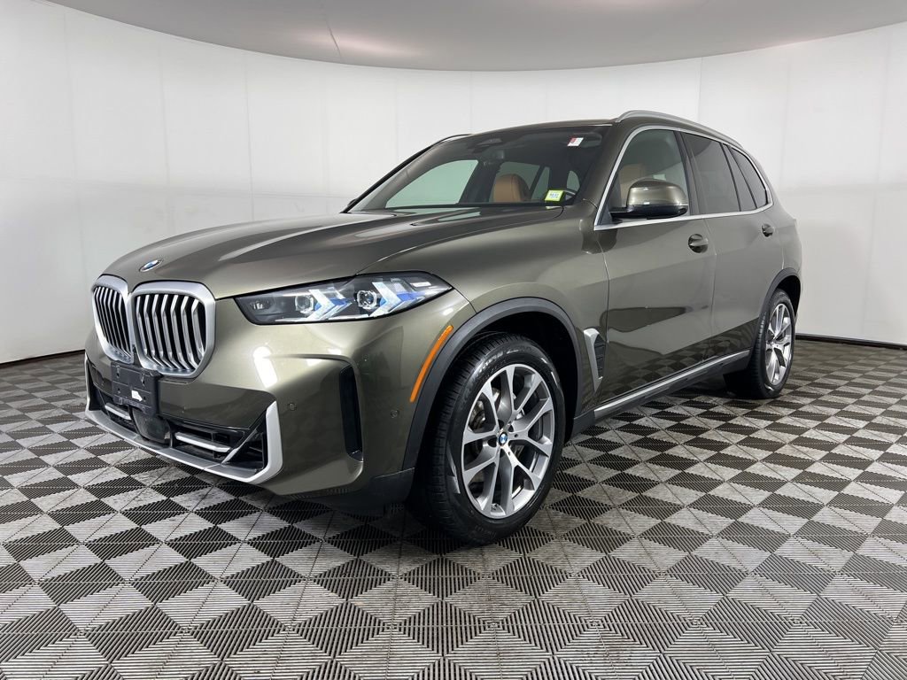 Certified 2024 BMW X5 xDrive40i w/ Premium Package image 13
