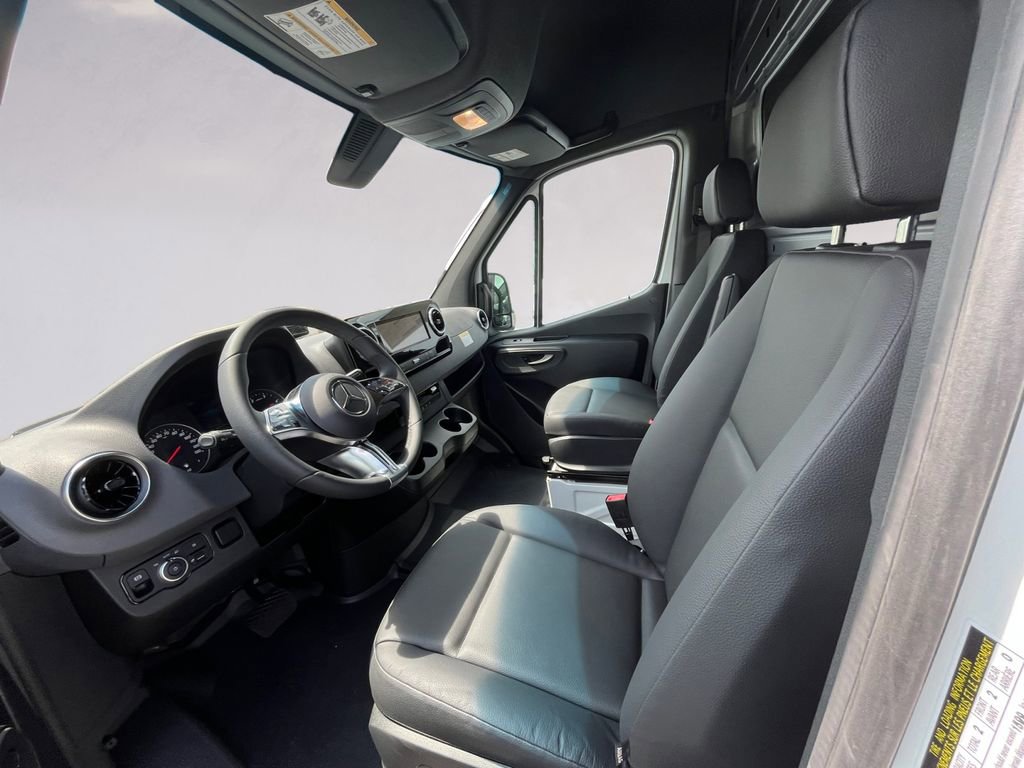 New 2025 Mercedes-Benz Sprinter 2500 image 7