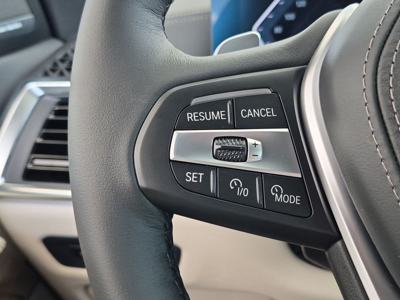 New 2026 BMW X5 xDrive40i AWD/4WD image 19