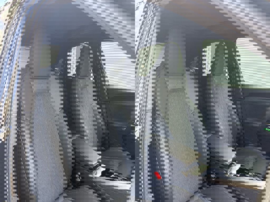 New 2025 Audi SQ5 Premium Plus AWD/4WD image 16