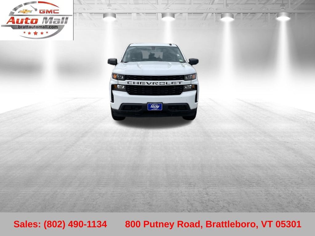 Used 2022 Chevrolet Silverado 1500 Custom w/ LPO, Dark Essentials Package AWD/4WD image 10