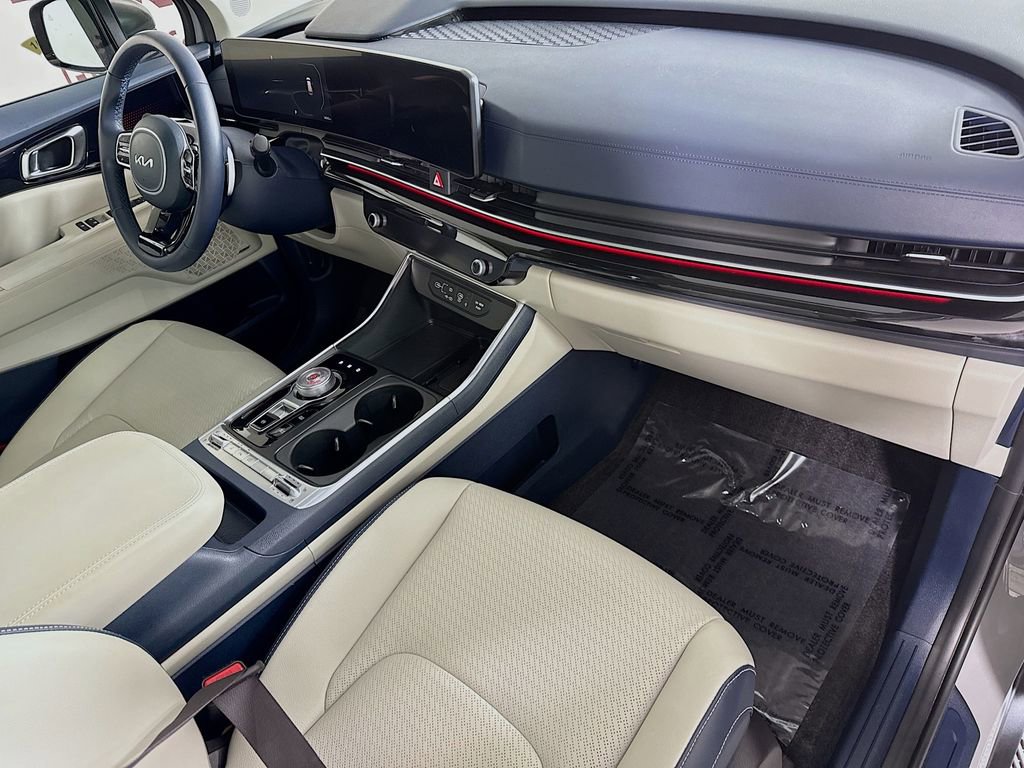 Used 2026 Kia Carnival SX Prestige FWD image 35