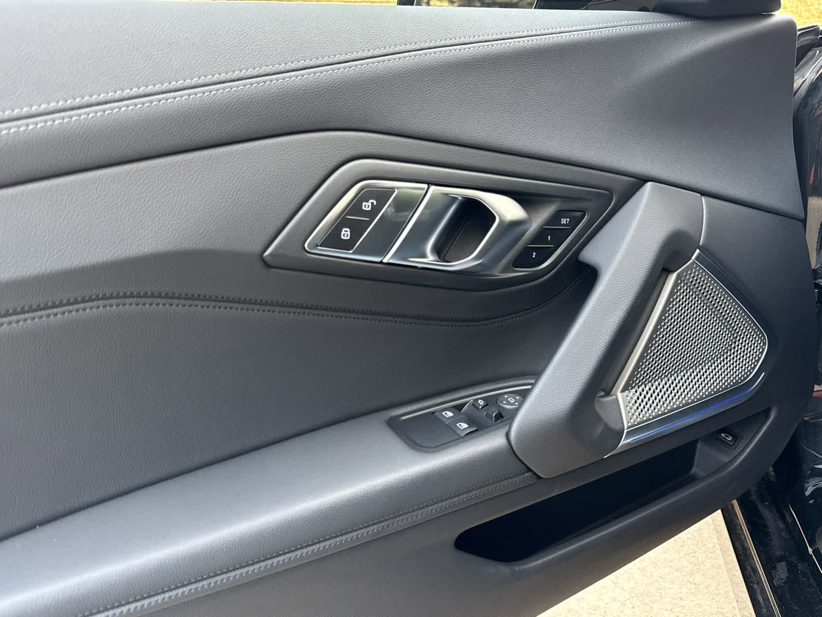 Certified 2024 BMW Z4 M40i w/ Premium Package image 13