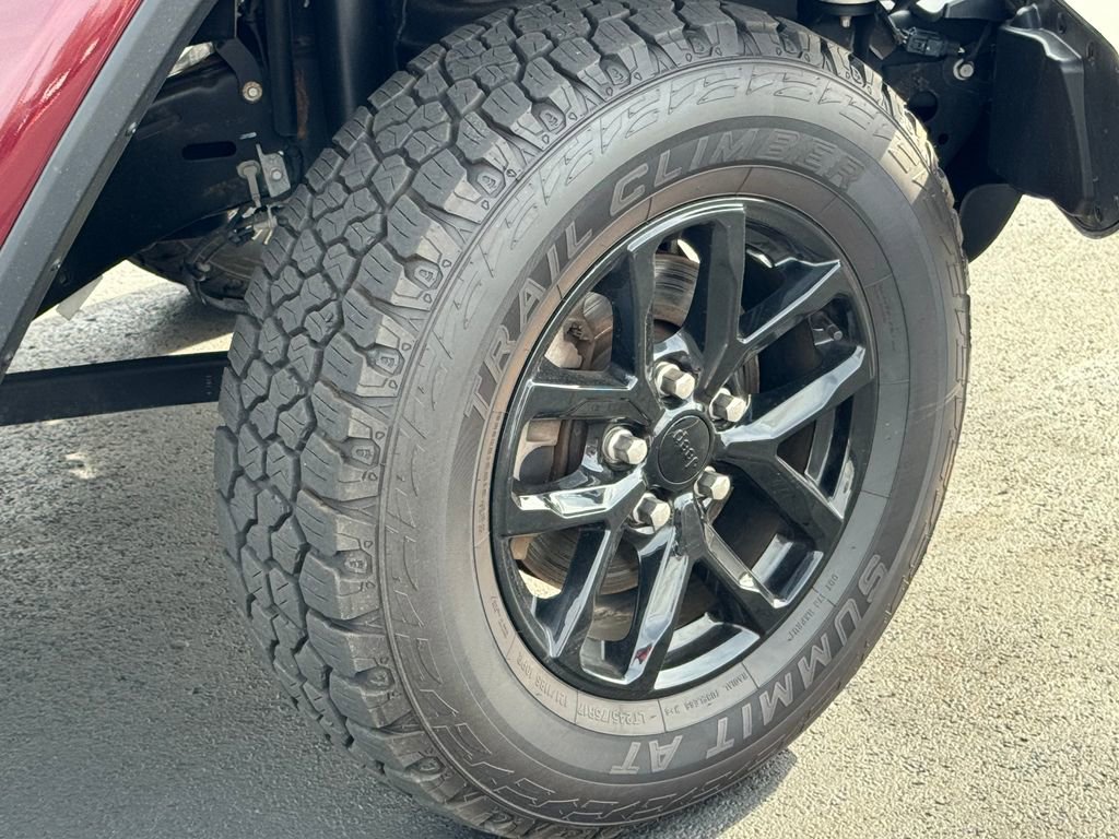 Used 2022 Jeep Gladiator Sport AWD/4WD image 9