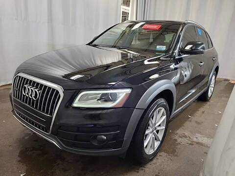 Used 2017 Audi Q5 2.0T Premium Plus w/ Technology Package
