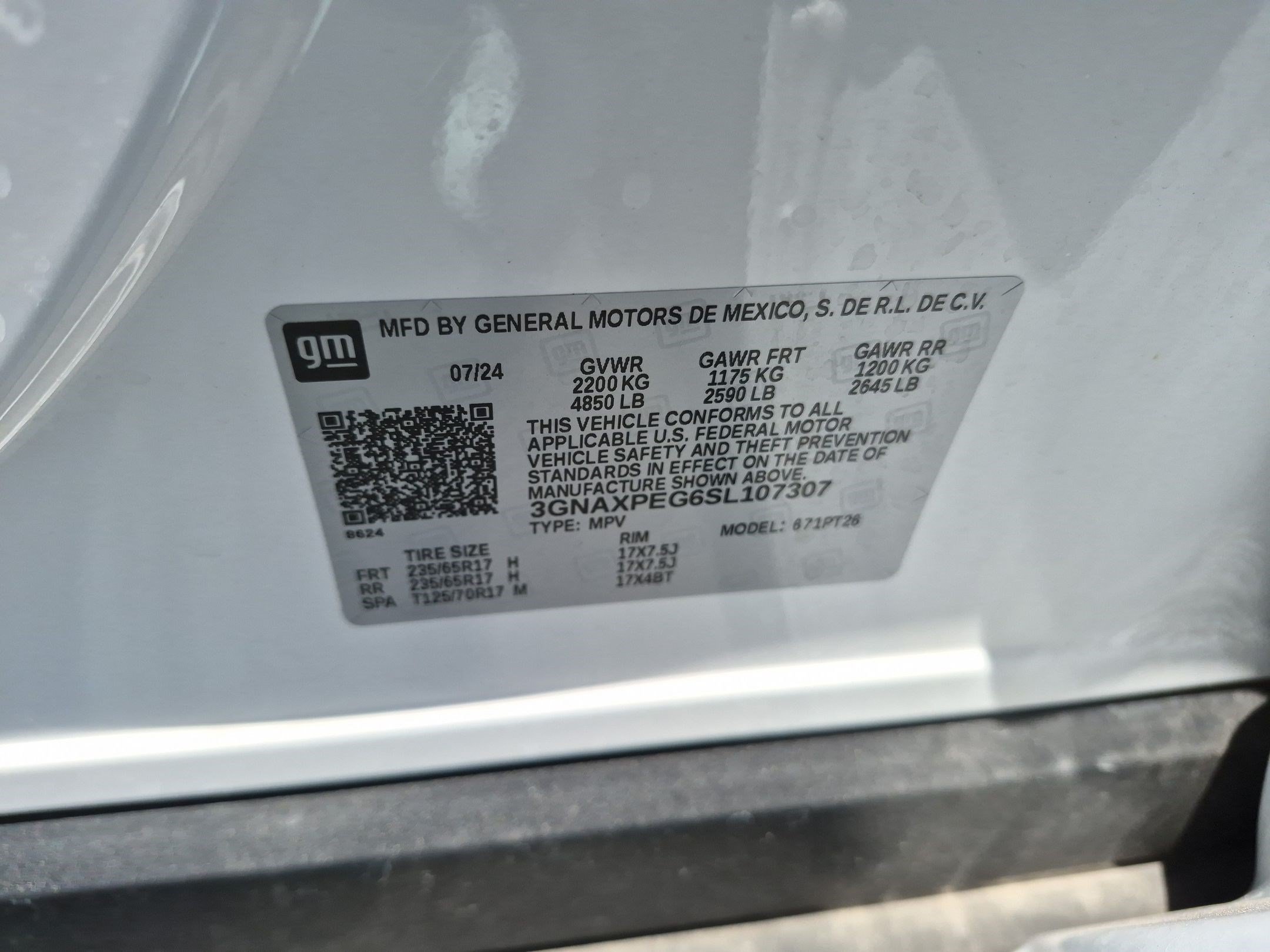 Used 2025 Chevrolet Equinox LT w/ Safety and Technology Package AWD/4WD image 36