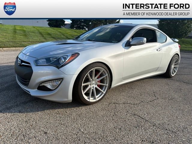 Used 2016 Hyundai Genesis Coupe 3.8 RWD video 1