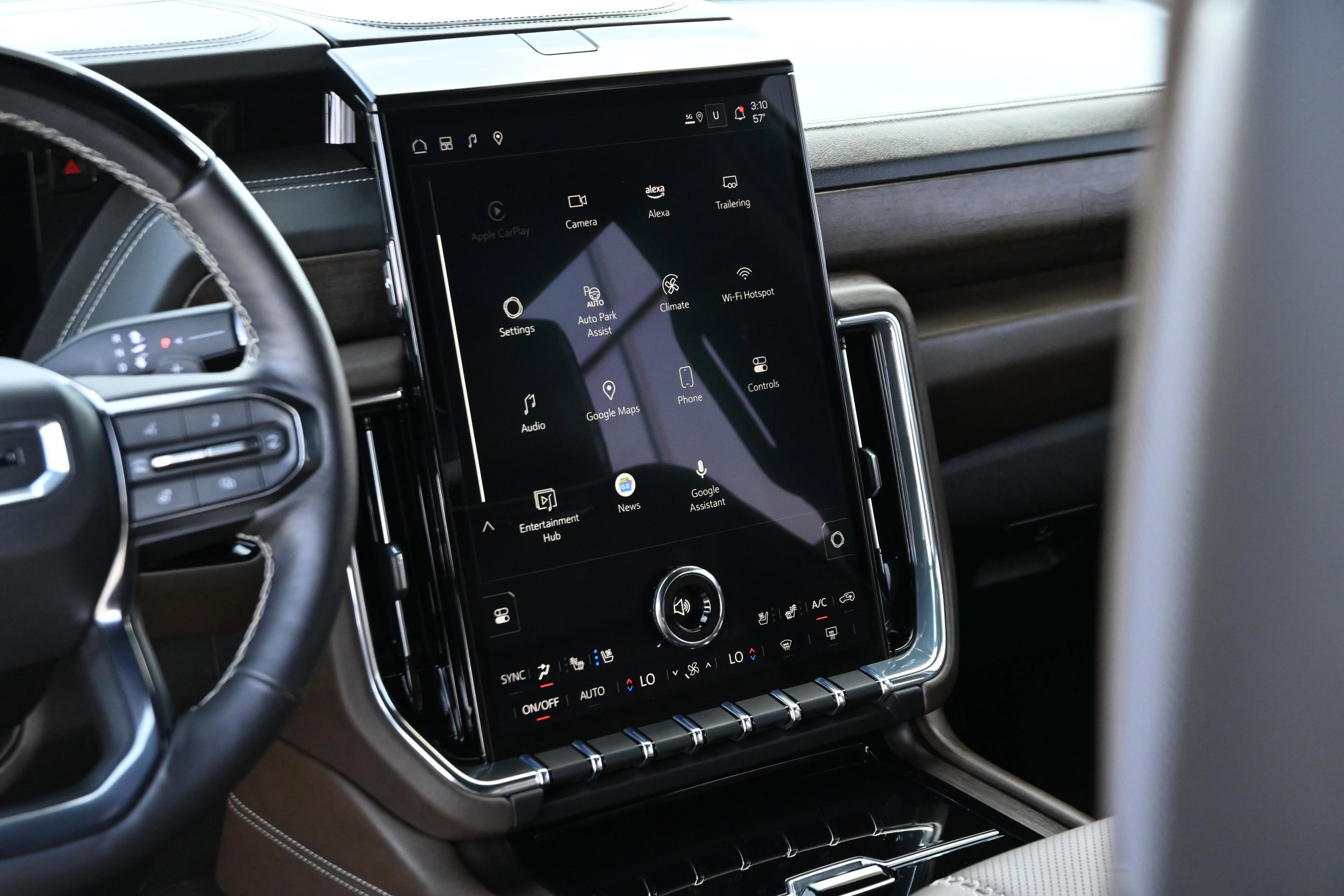 Used 2025 GMC Yukon Denali Ultimate image 20