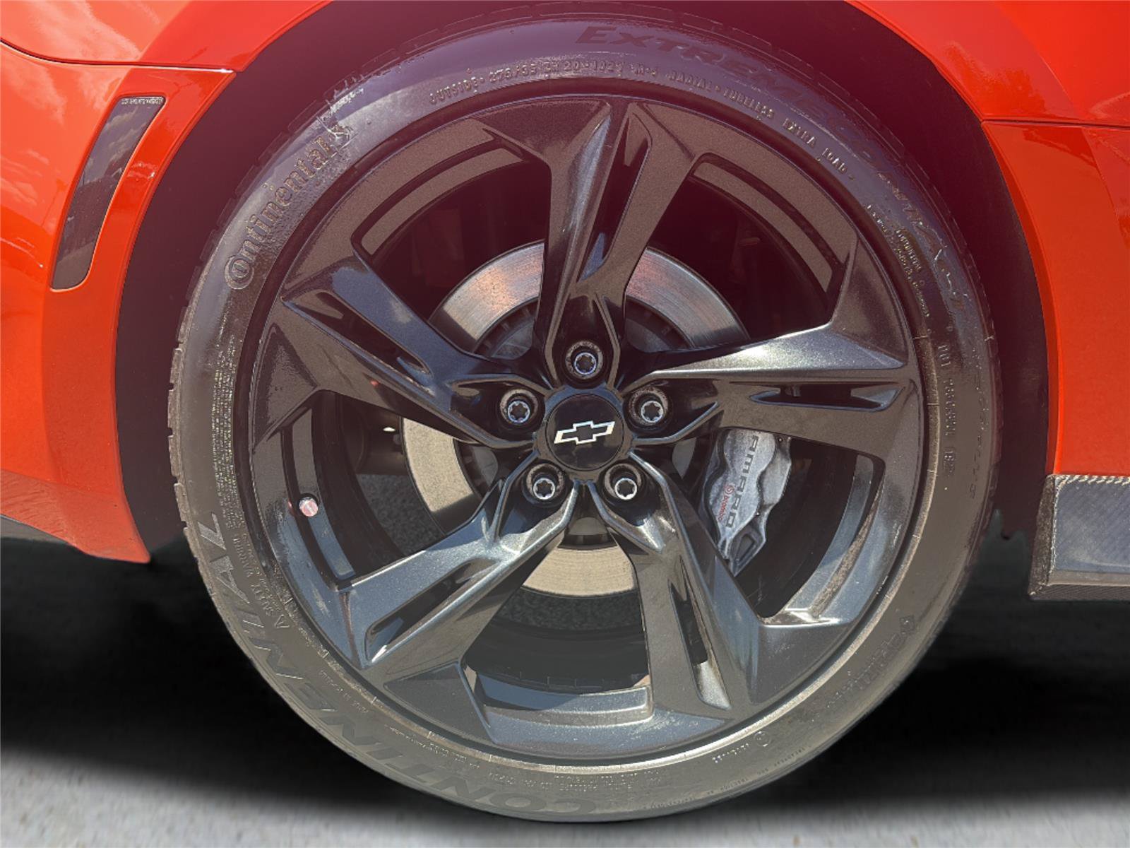 Used 2020 Chevrolet Camaro SS RWD image 32